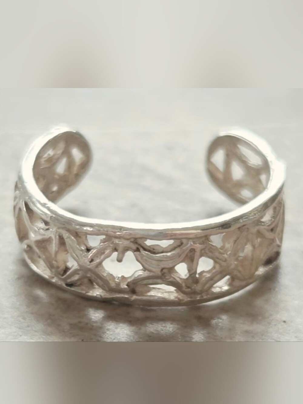 VTG 925 Sterling Silver Openwork Cutout Celtic Filigree Toe Ring Adjustable - Picture 2 of 6